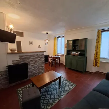 Meuble De Tourisme 2 Etoiles Au Coeur De Apartment Belvedere (Alpes-Maritimes)